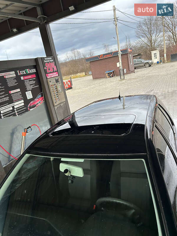 Хетчбек Volkswagen Golf 2000 в Івано-Франківську