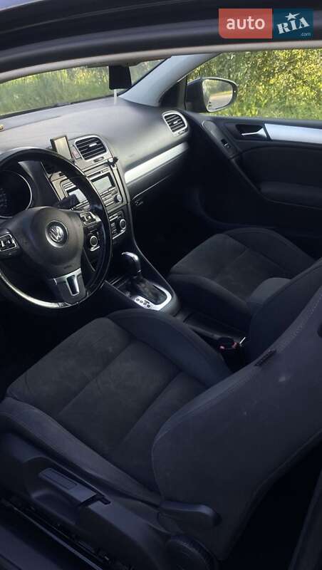 Хэтчбек Volkswagen Golf 2011 в Коломые
