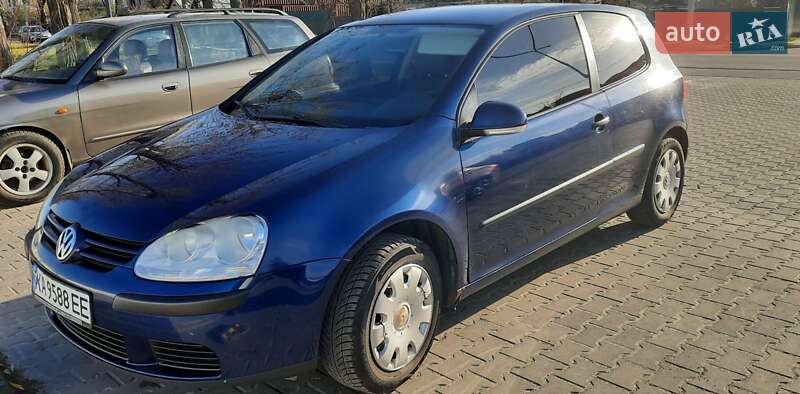 Volkswagen Golf 2005