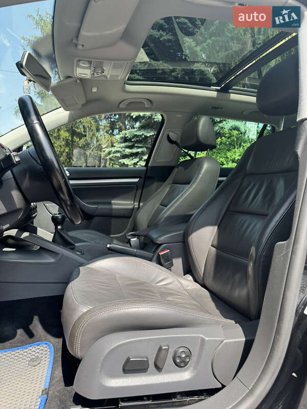 Volkswagen Golf 2009