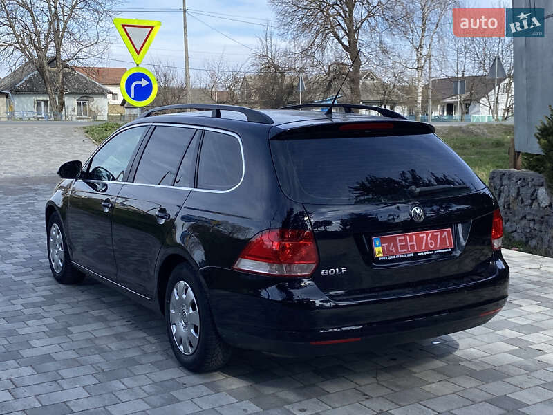 Универсал Volkswagen Golf 2009 в Вознесенске