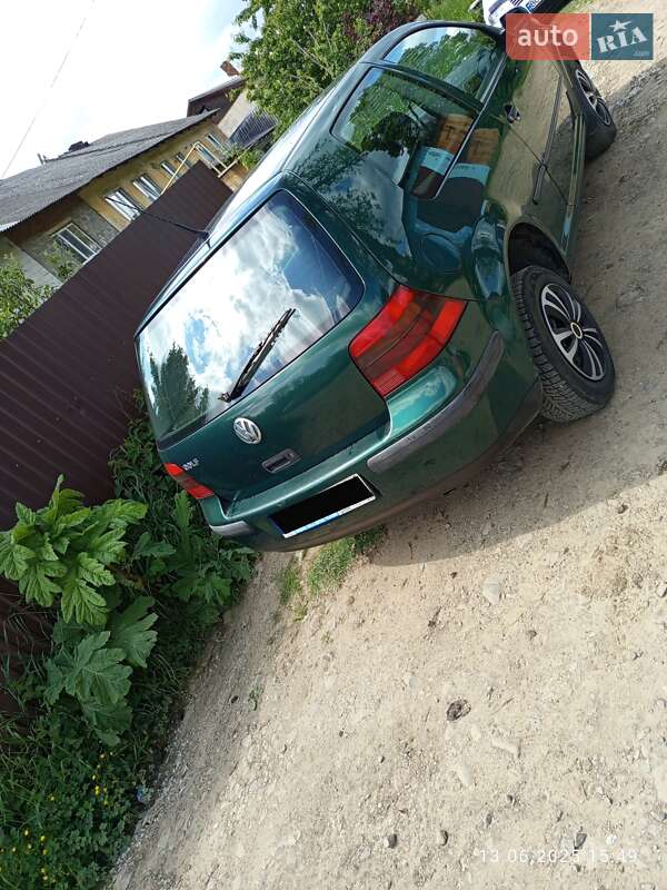Хетчбек Volkswagen Golf 1999 в Турці