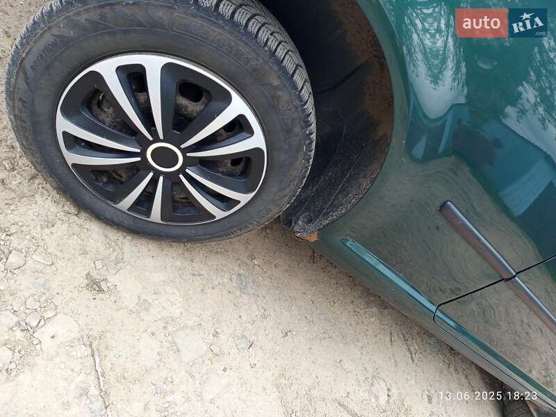 Хетчбек Volkswagen Golf 1999 в Турці