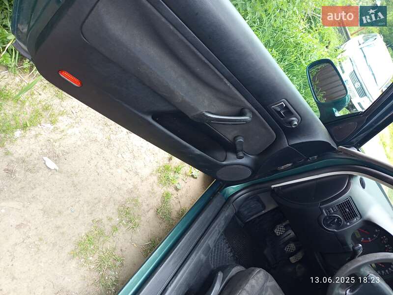 Хетчбек Volkswagen Golf 1999 в Турці