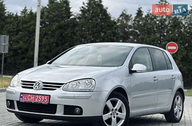 Хэтчбек Volkswagen Golf 2008 в Львове
