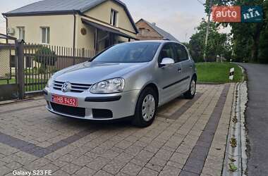 Хетчбек Volkswagen Golf 2006 в Тернополі
