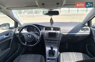 Универсал Volkswagen Golf 2015 в 