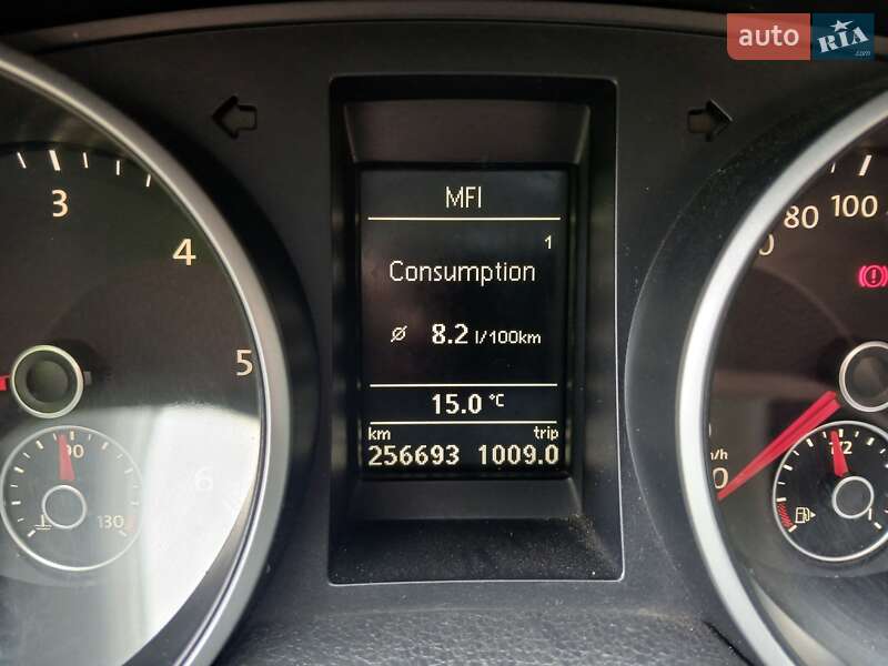 Універсал Volkswagen Golf 2009 в Вінниці