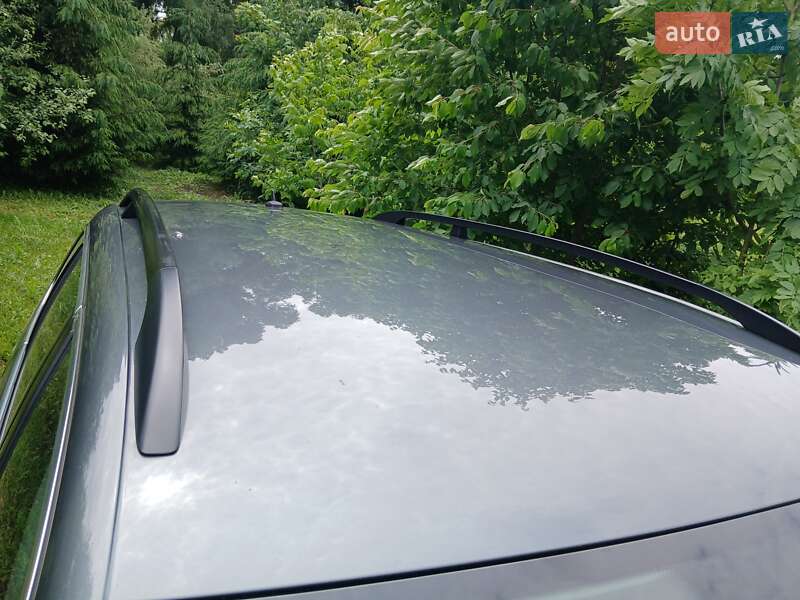 Універсал Volkswagen Golf 2009 в Вінниці