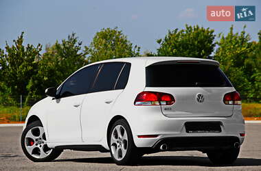 Хэтчбек Volkswagen Golf 2011 в Днепре