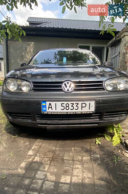 Хэтчбек Volkswagen Golf 1998 в Бобровице