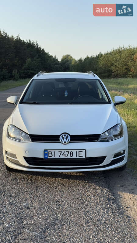Универсал Volkswagen Golf 2017 в Кременчуге