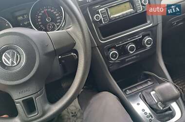 Универсал Volkswagen Golf 2010 в Краснограде