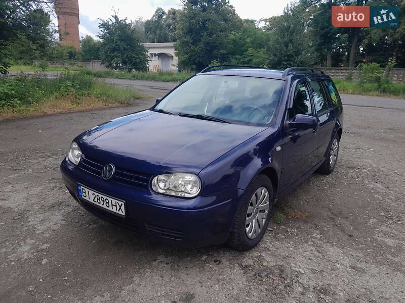 Універсал Volkswagen Golf 2001 в Валках