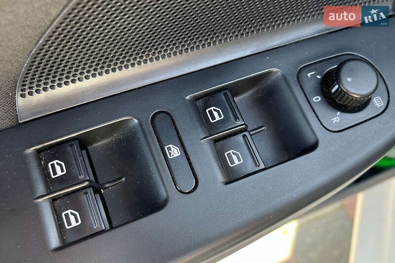 Універсал Volkswagen Golf 2011 в Стрию фото 7 Універсал Volkswagen Golf 2011 в Стрию