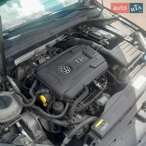 Хэтчбек Volkswagen Golf 2014 в Чернигове фото 10 Хэтчбек Volkswagen Golf 2014 в Чернигове