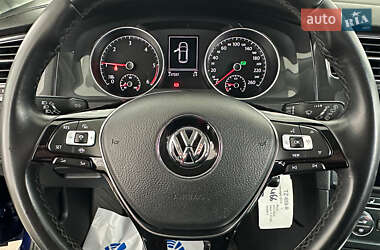 Хэтчбек Volkswagen Golf 2018 в 