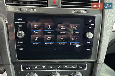 Хэтчбек Volkswagen Golf 2018 в 