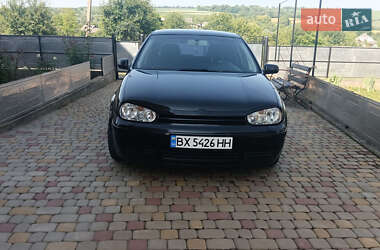 Хетчбек Volkswagen Golf 2003 в Чемерівцях