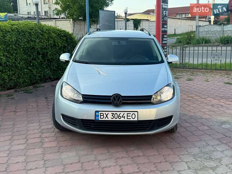 Универсал Volkswagen Golf 2012 в Хмельницком