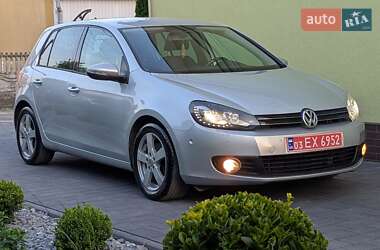 Хетчбек Volkswagen Golf 2012 в Дубні