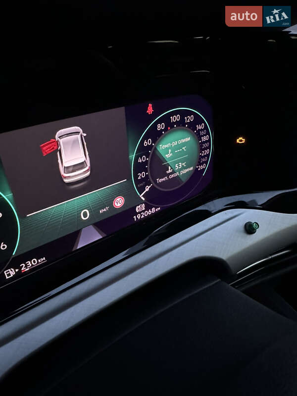 Універсал Volkswagen Golf 2021 в Дрогобичі