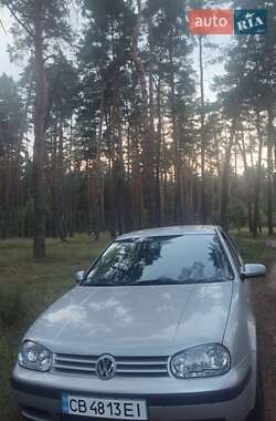Хэтчбек Volkswagen Golf 2001 в Прилуках