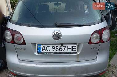 Хетчбек Volkswagen Golf 2005 в Володимирі