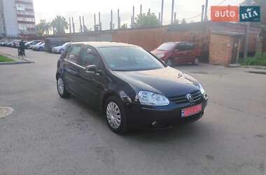 Хэтчбек Volkswagen Golf 2007 в Чернигове