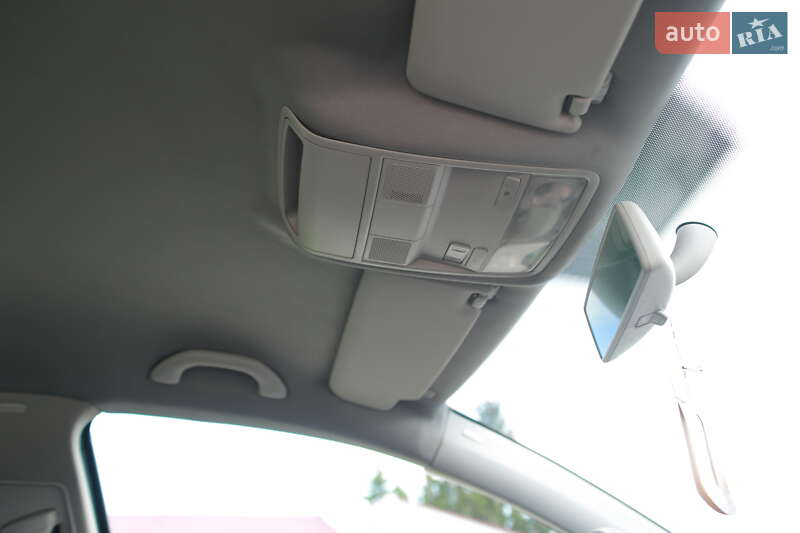 Хетчбек Volkswagen Golf 2003 в Бердичеві