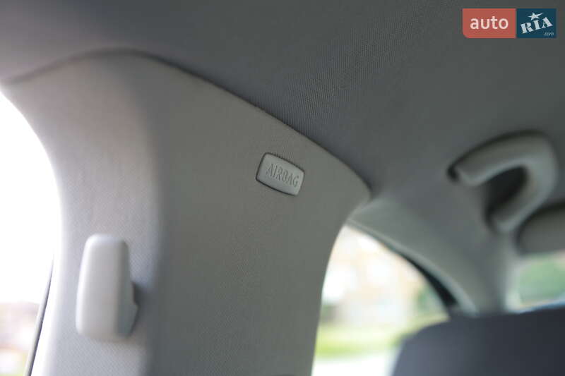 Хетчбек Volkswagen Golf 2003 в Бердичеві