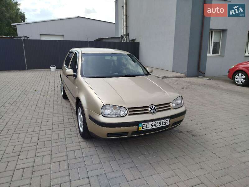 Volkswagen Golf 2001