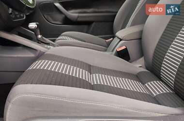 Хэтчбек Volkswagen Golf 2008 в 