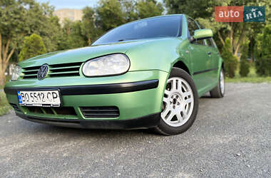 Хэтчбек Volkswagen Golf 2000 в Хмельницком