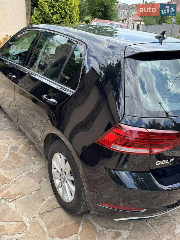 Универсал Volkswagen Golf 2020 в Одессе