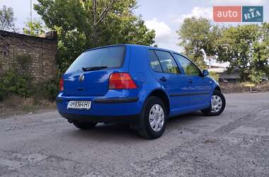 Хэтчбек Volkswagen Golf 1999 в  фото 2 Хэтчбек Volkswagen Golf 1999 в
