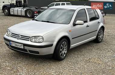 Хэтчбек Volkswagen Golf 1999 в Калуше