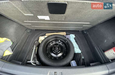 Хэтчбек Volkswagen Golf 2014 в 