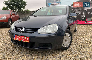 Хетчбек Volkswagen Golf 2005 в Коломиї