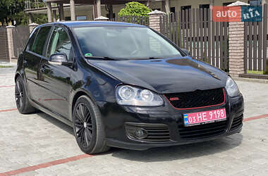 Хэтчбек Volkswagen Golf 2007 в Староконстантинове