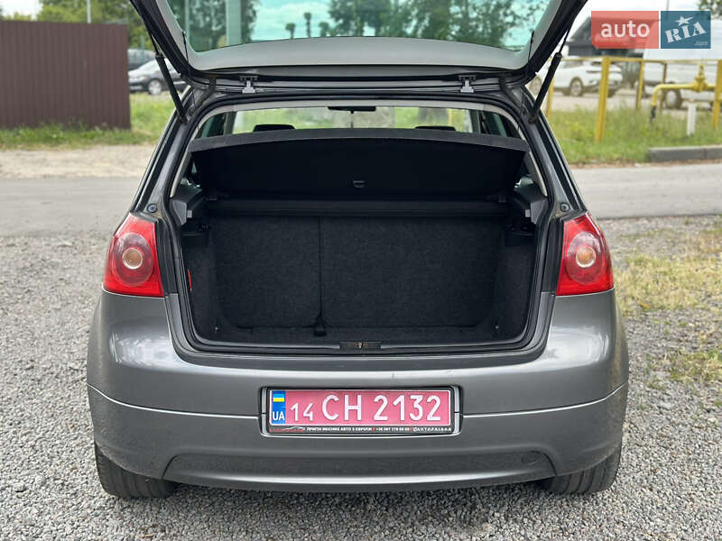 Хетчбек Volkswagen Golf 2007 в Вінниці
