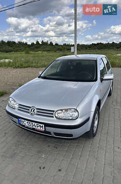 Хетчбек Volkswagen Golf 1999 в Львові