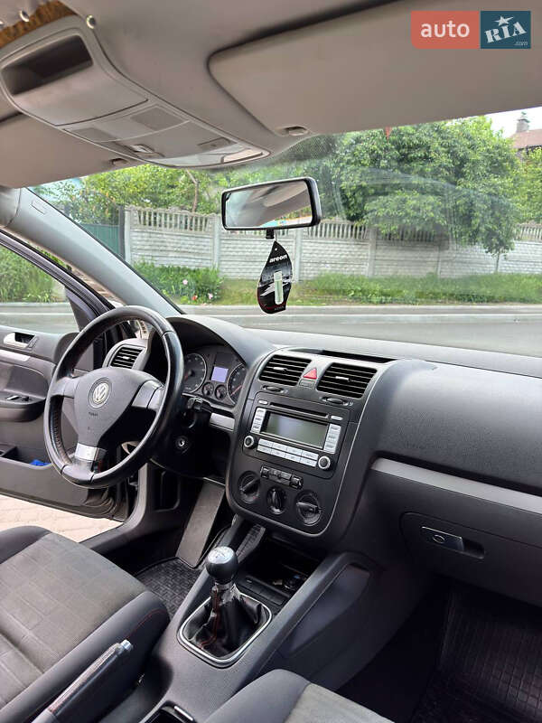 Хэтчбек Volkswagen Golf 2007 в Белой Церкви