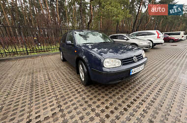 Хетчбек Volkswagen Golf 1998 в Києві