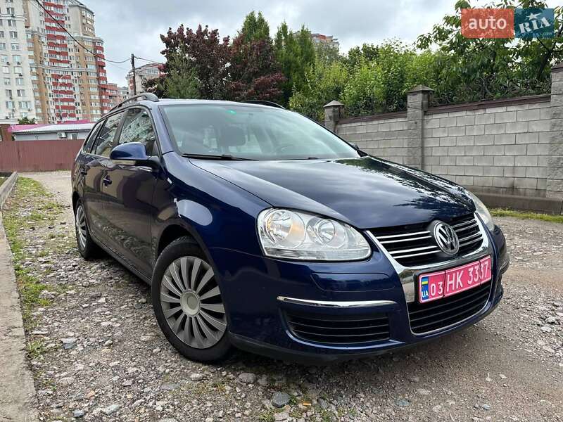 Универсал Volkswagen Golf 2009 в 