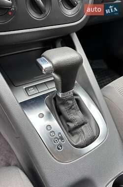 Универсал Volkswagen Golf 2009 в 