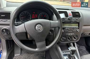 Универсал Volkswagen Golf 2009 в 
