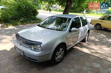 Хэтчбек Volkswagen Golf 1999 в Черновцах