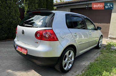 Хэтчбек Volkswagen Golf 2008 в 