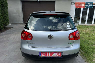 Хэтчбек Volkswagen Golf 2008 в 